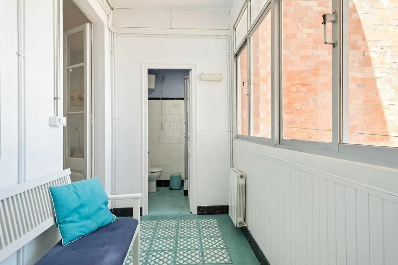 Vintage Blue House With Balcony Apartamento L'Hospitalet de Llobregat
