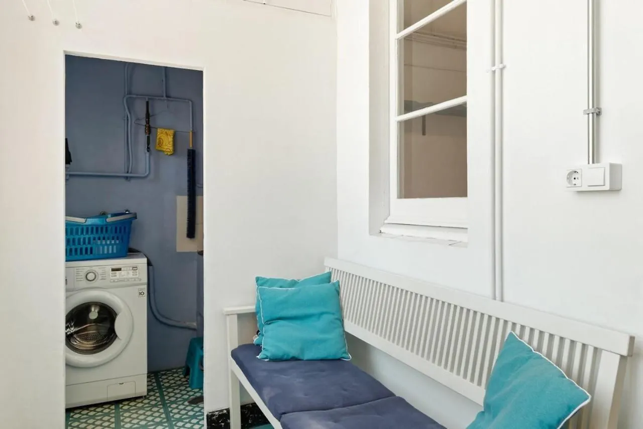 Vintage Blue House With Balcony Apartamento L'Hospitalet de Llobregat