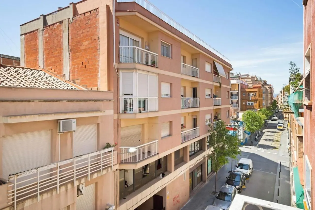 Vintage Blue House With Balcony Apartment L'Hospitalet de Llobregat